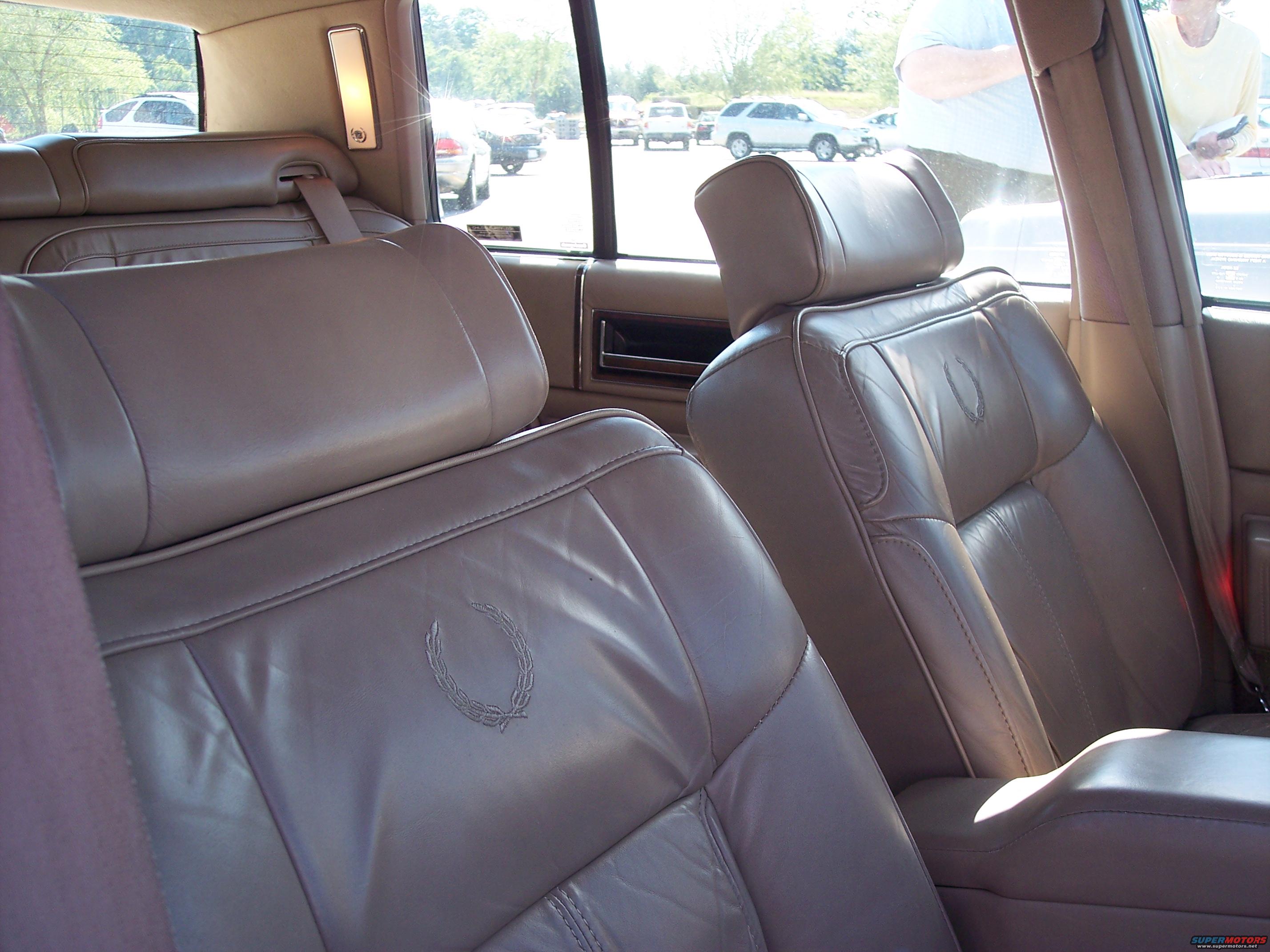 1991 Cadillac DeVille photo