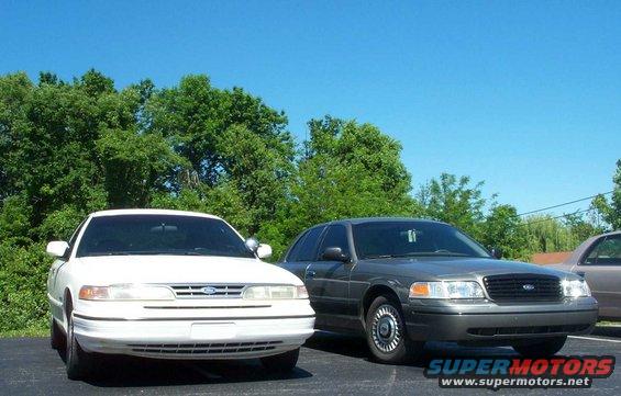 colonel-and-lawman118.jpg Colonel's 1995 P71 and Lawman118's 2002 P73.