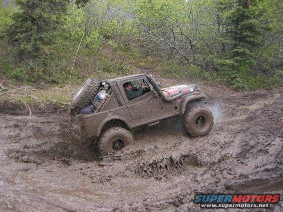 img_2536.jpg Greg attempting the Last mud pit before the trail head. He was unsuccessful as wes all of us but RIck.