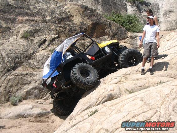 img_3271.jpg cory up a crack...