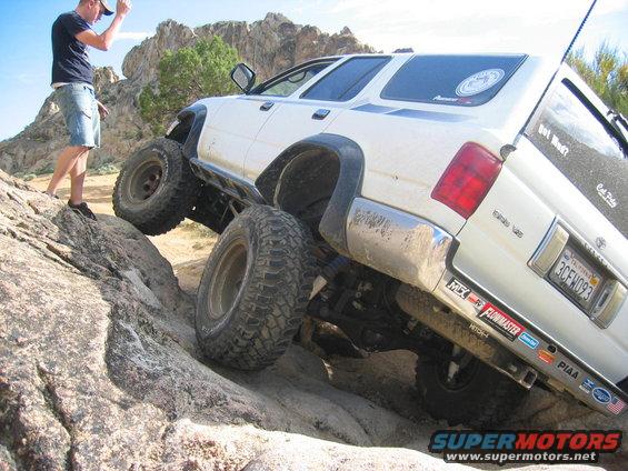 147_4745.jpg me on the rocks...