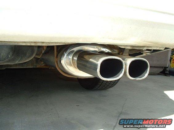 pinarospeedmuffler1.jpg Arospeed muffler - dual 3.5" rounded rectangular tips