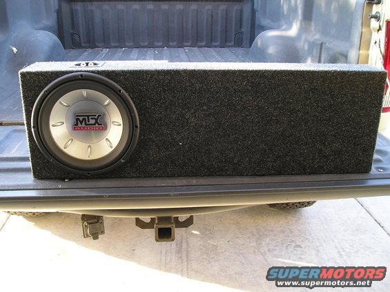 p6020061.jpg 10" MTX 6000 thunder mounted