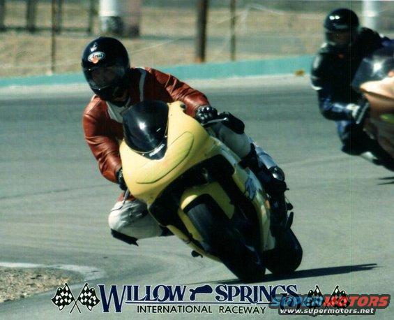 Track Day at Willow Springs Raceway
"The Fastest Street in The West"
Ring with club members from San Diego based  Red Hot Rider