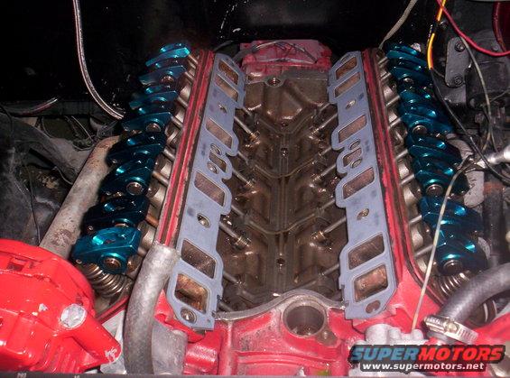 Engine with blue roller rockers and intake gaskets
