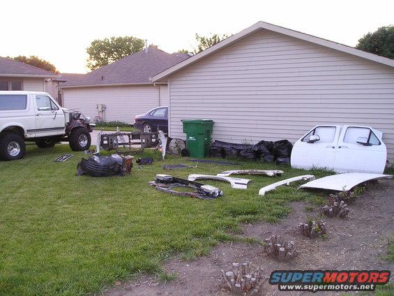 after about 3 hours your yard should look like this, or garage I guess if you are lucky enough to find a place to rent with a 7-1/2'+ garage door.