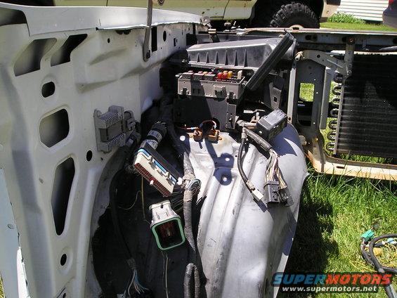 The newer harness won't fit the 90