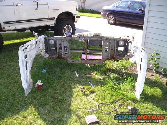 about 2 hours later (the frame bolts were conveniently left for me...rusted together.)