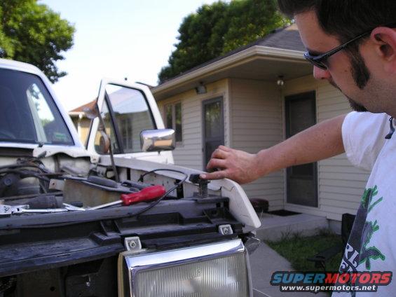 who needs adjusters for the hood that extend past the fender???