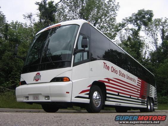 img_2004.jpg 45 feet of bus powered by a ZF 10 speed automatic-manual hooked to a Cat C13, oh ya.