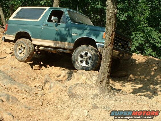 dscf0008.jpg Dave flexin a little