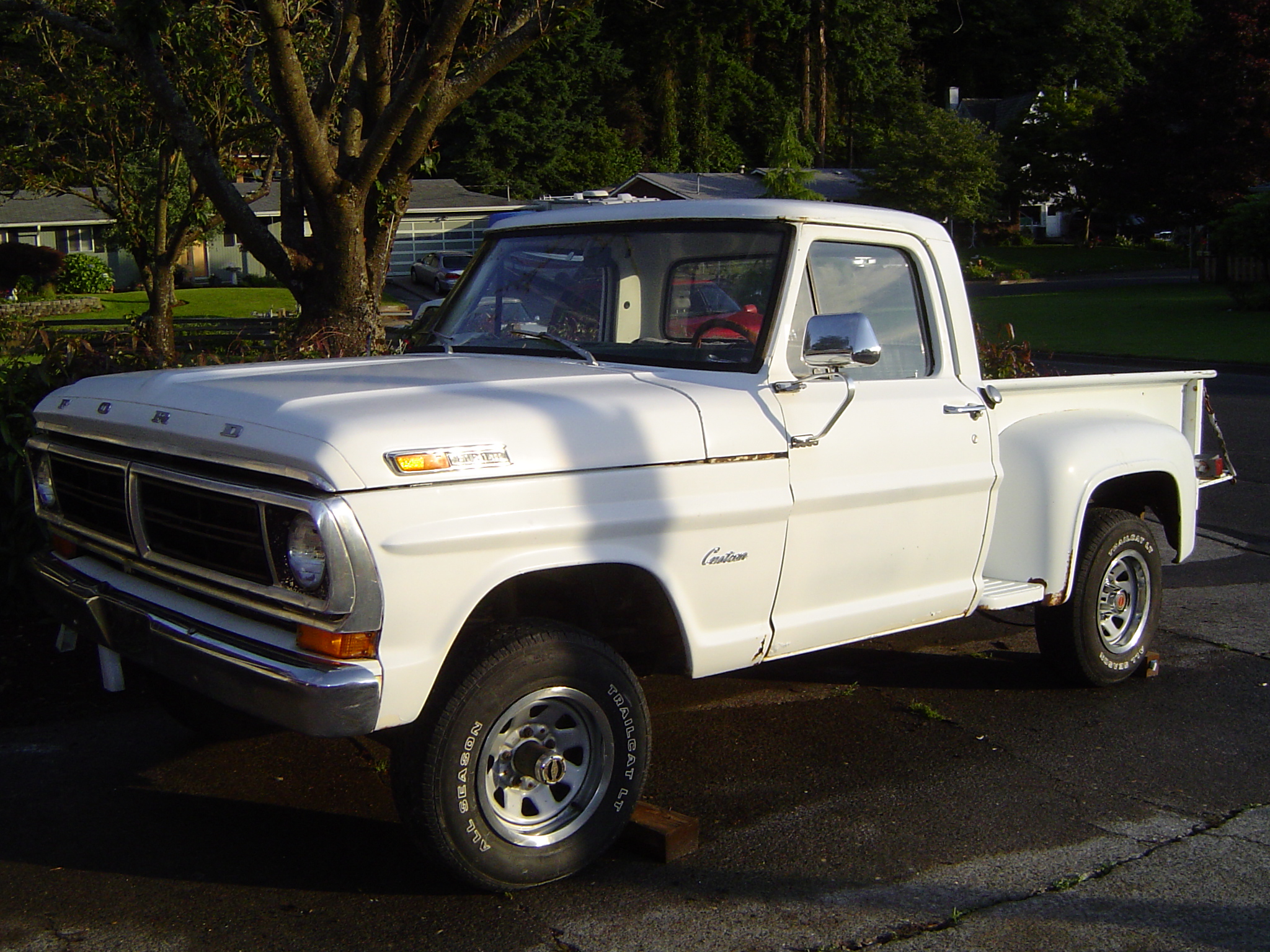 Ford F-100