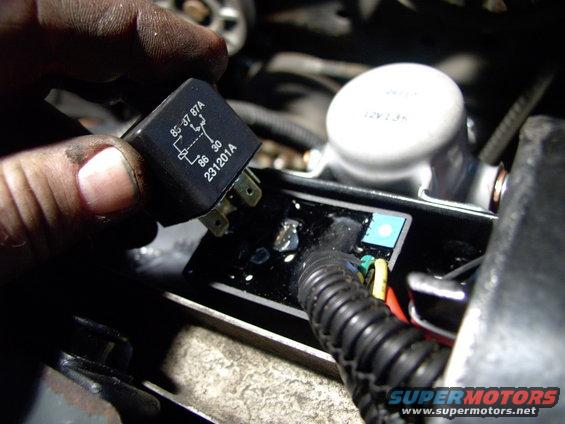 img_0119.jpg Relay for adjustable controller being pressed in.