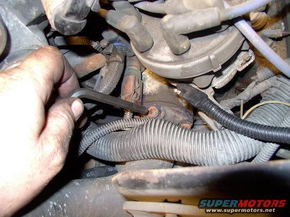 img_0142.jpg Here's where the sensor will thread into.