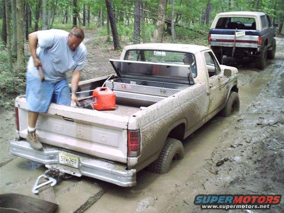 Im Stuck   Thanx Mopars for the tug