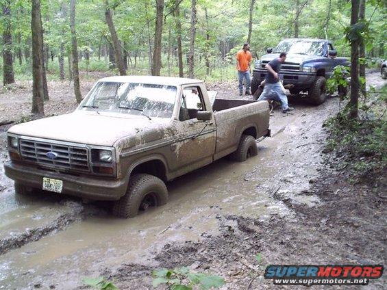 nj_wheelin_004.jpg hooked to mopars