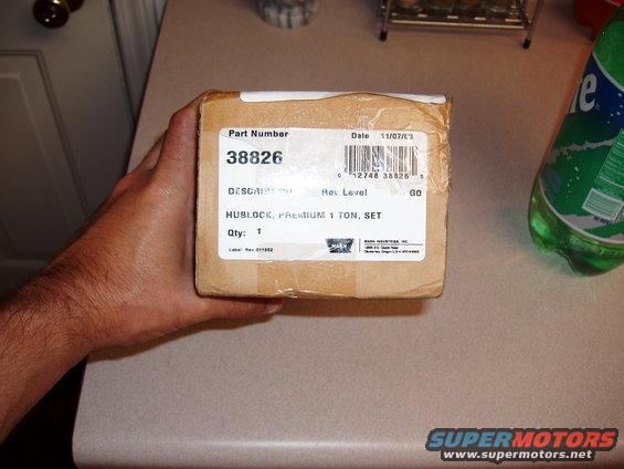 Box labeled Hublock, Premium 1 Ton, Set with part number 38826