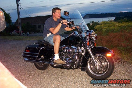 Lots of wax, full fuel, VISA loaded, here comes the night before a long ride...