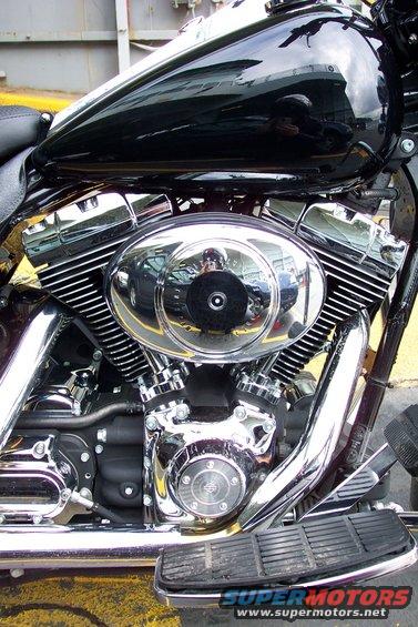 022803-003.jpg All dressed up for the new owner.