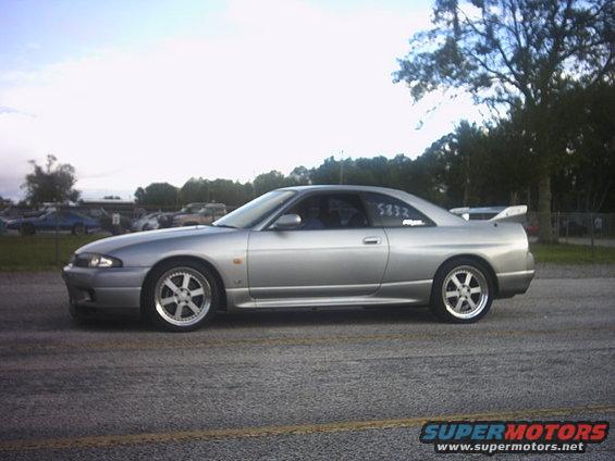 tommy_kairar33.jpg There it is in all it;s glory, the Tommy Kaira R33 Skyline *drool*