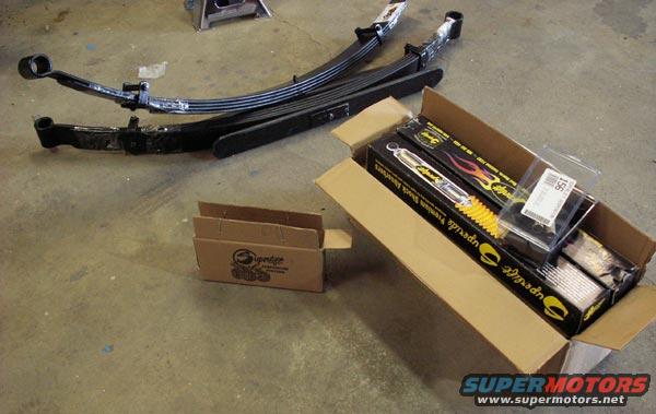 parts.jpg Super Lift 6" lift rear springs.  SL's six inch springs give 4.5" of lift.  Go figure?