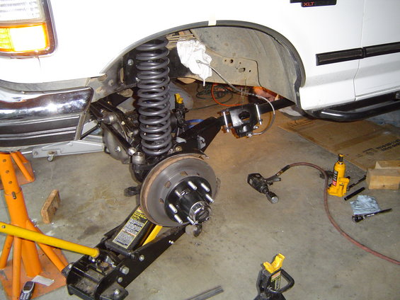 dsc01400.jpg Coil installed