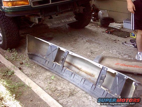 revolver-014.jpg need to do a little grincing/ trimming of the edges so nothing catches