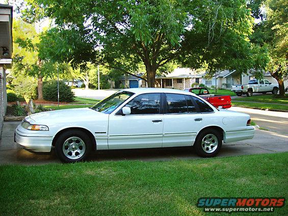 crown-vic-left-side.jpg The driver's side.