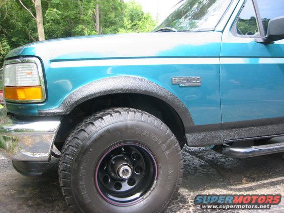 herculinerfinished-010.jpg just need those bumpers, grille and headlight trim, the door handles. 