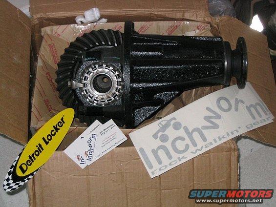 Black differential with Detroit Locker and Inchworm stickers