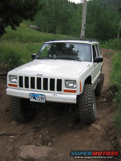frontflex2.jpg 