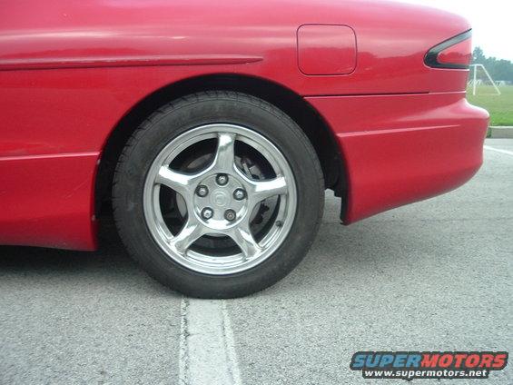 lowered-with-fds-004.jpg Rear wheel gap with Eibachs