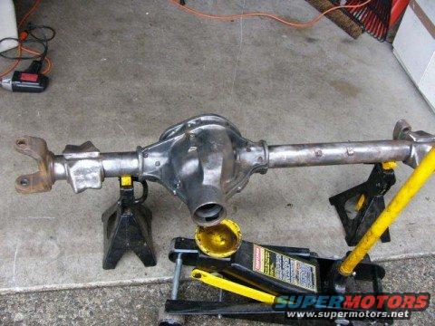 1977 Dana 44 out of F-150. Bought it at a Swap meet for $150....1/2" thick tube walls!!!