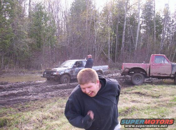 picture-020.jpg Chad getting a couple rotations offa the kumhos....
Martin is all giggles