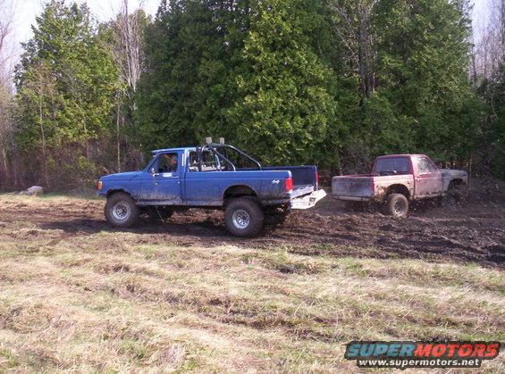 picture-022.jpg more bronco domination as danny looks for something in his sun visor..