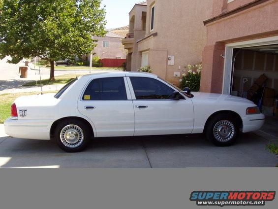 keiths-1998-crown-vic-p71-police-intercepter-.jpg 