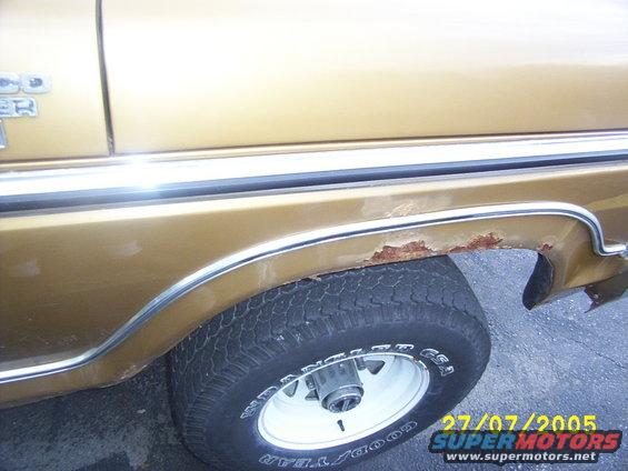 Passenger Side Fender, surface rust , but is still bad