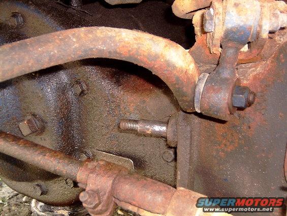 bott-mount-shock.jpg Bottom shock mount waiting for the new one.
