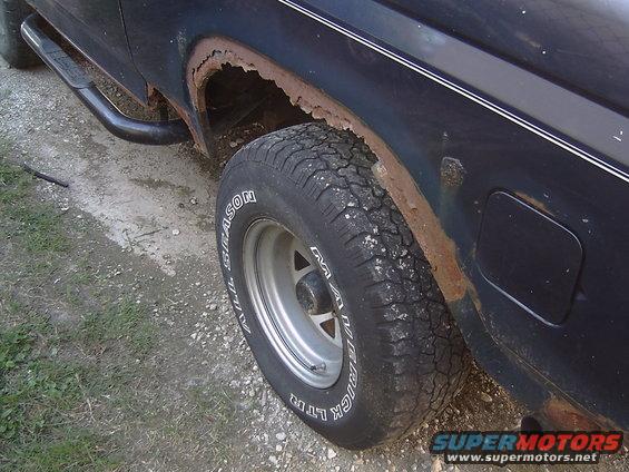 bad-rust.jpg Just some rust I am thinging on cutting off.