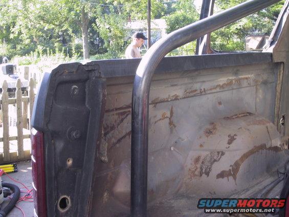 img_0204.jpg left rear support bend