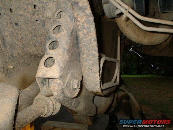 39.1-drivers-side-ttb-arm-bracket.jpg Driver's side TTB arm bracket