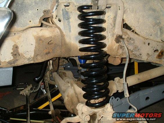 43.2-drivers-side-spring-in.jpg Drivers side spring in