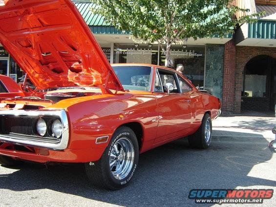 Super Bee