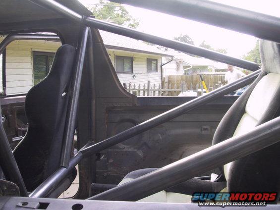 img_0239.jpg side view of back close-up