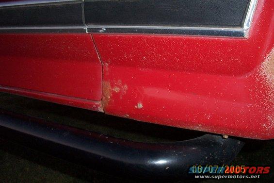 door pillar rust