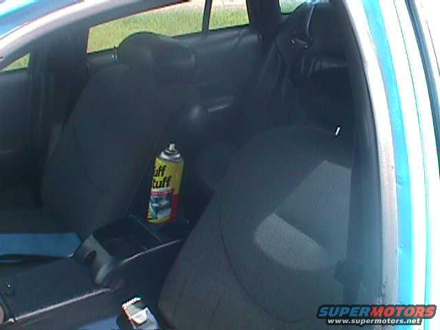 mvc004s.jpg 