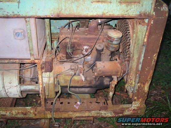willys-engine-1.jpg 