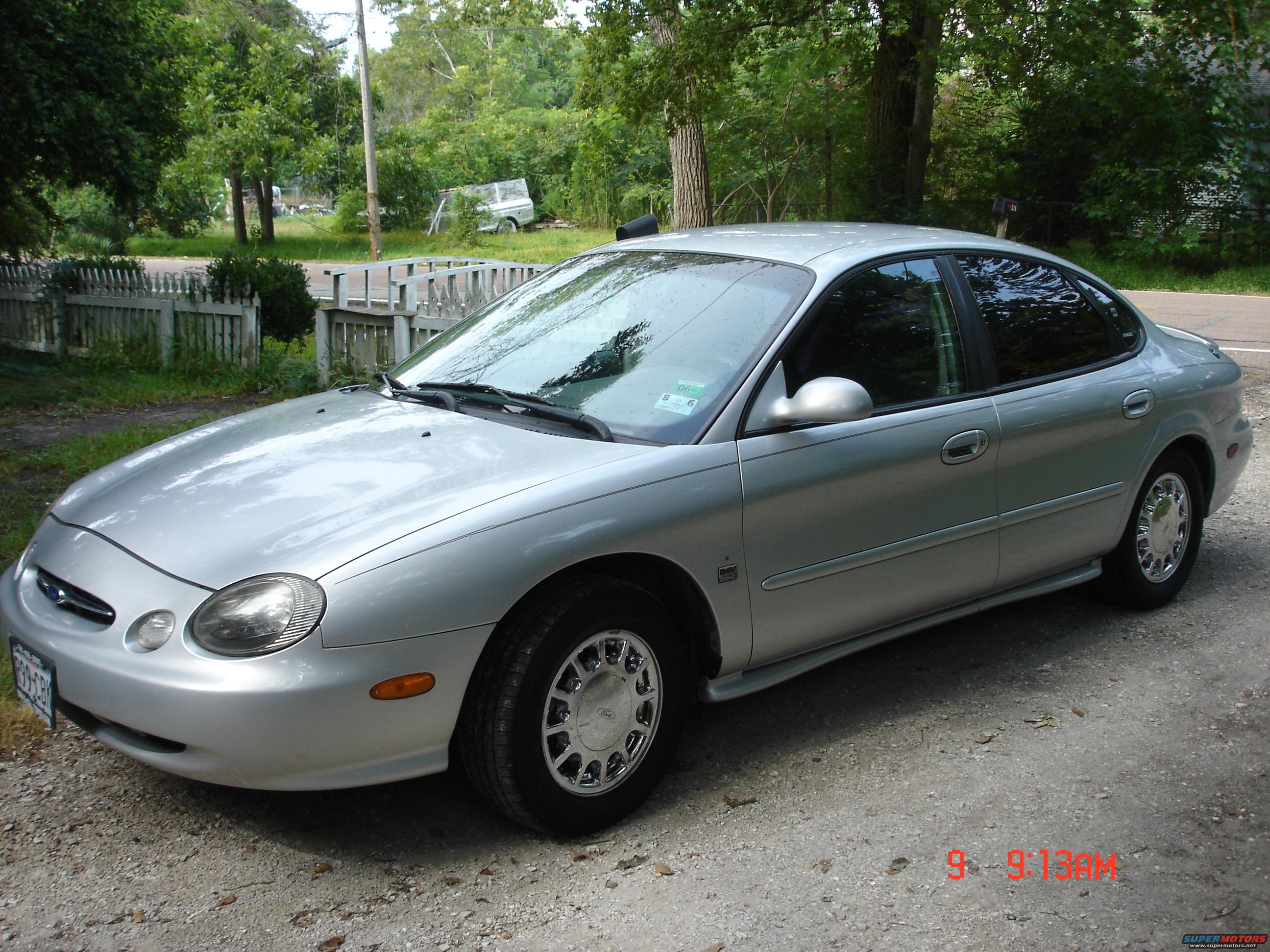 1998 Ford Taurus