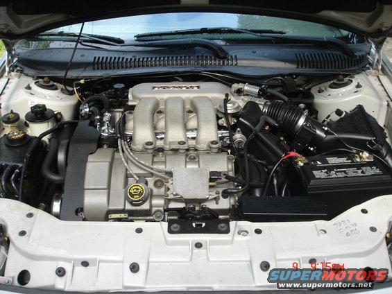 dsc02827.jpg And then detailed my engine.