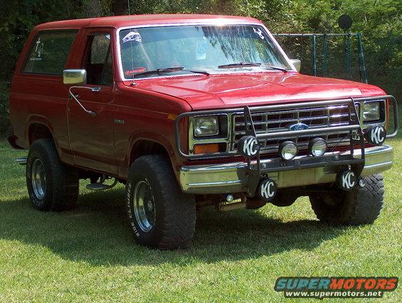 hpim1675.jpg My little red Bronc